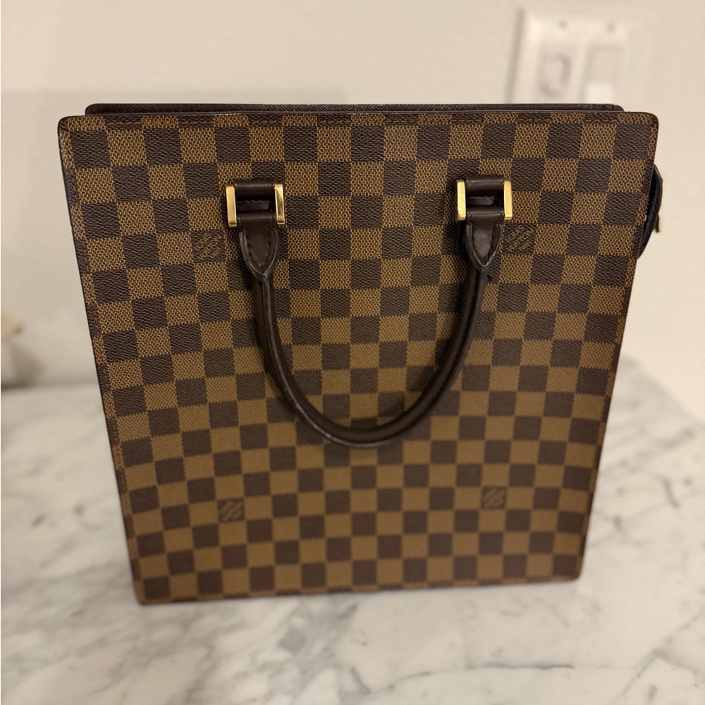 Louis Vuitton Damier Ebene Sac Plat